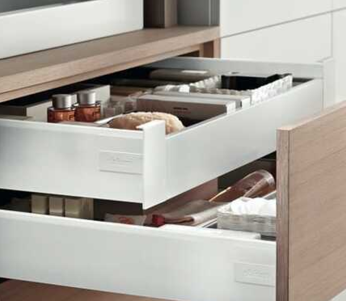 TANDEMBOX ANTARO  Rendszer: Belső fiók